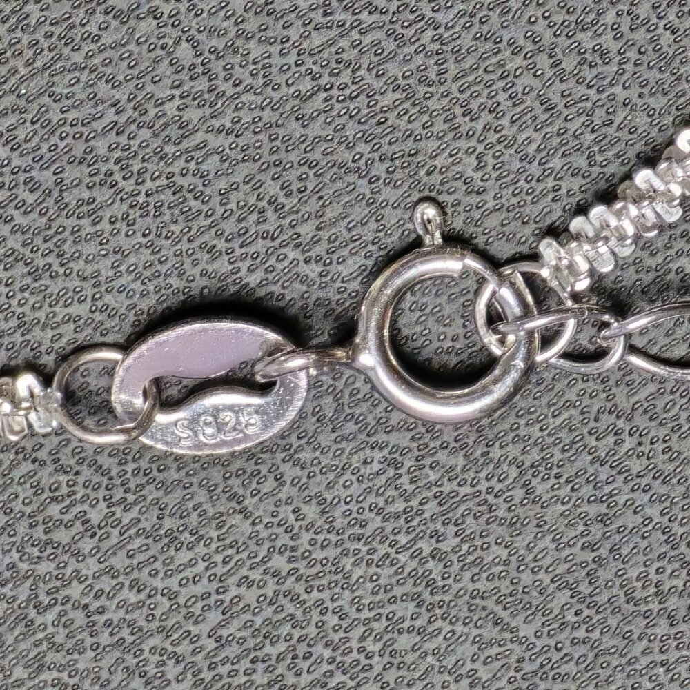 Sterling Silver‎ Glittering Necklace With Radiant Red Solitaire Pendant (NWOT) - Picture 4 of 7